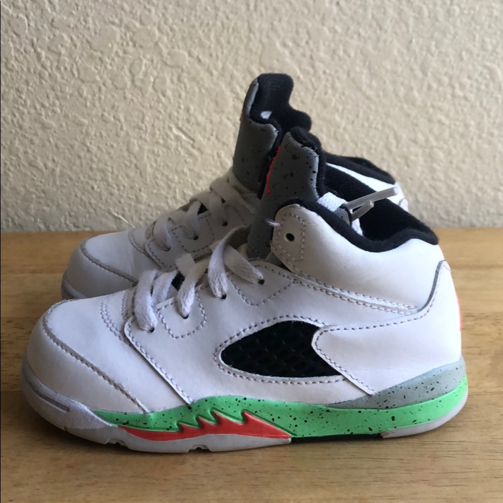 Air Jordan 5 Space Jam for kids size 8 C Pre-Owned